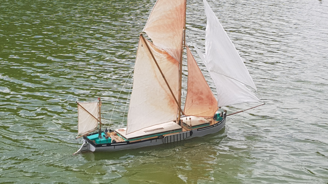 Thames Barge